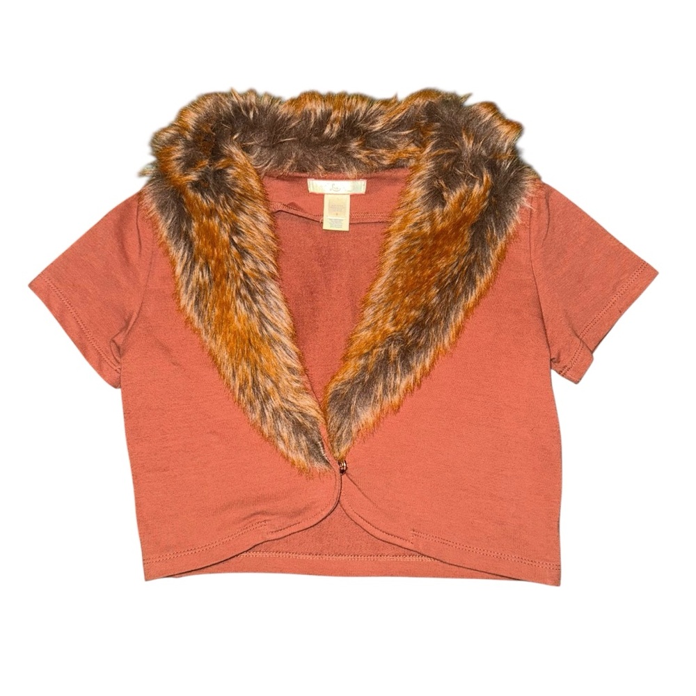 Lux Rust Short Sleeve Tee with Faux Fur Collar